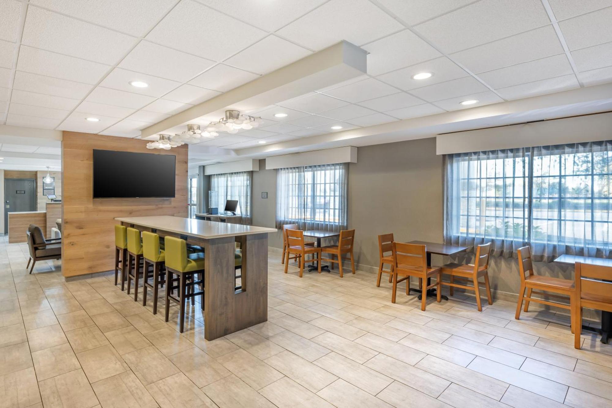 Country Inn & Suites By Radisson Bolingbrook, I-55 Exterior photo